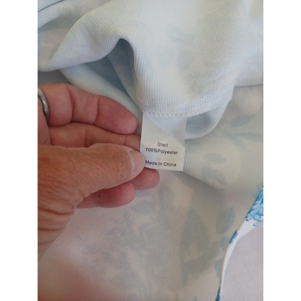 Tuckernuck blue white Marguerite blouse M smocked off shoulder pullover top